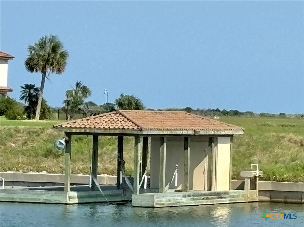 Port O'connor, TX 77982,161 Venice CT