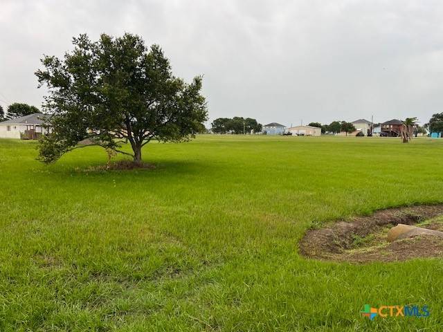 Palacios, TX 77465,000 Calumet DR