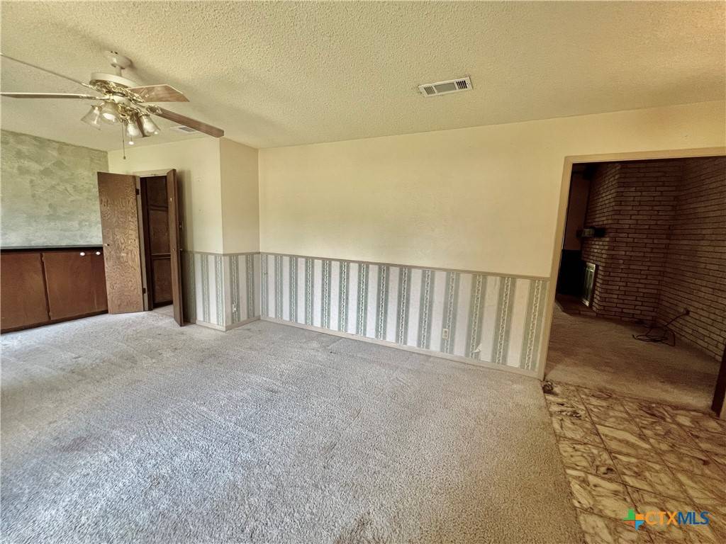 Temple, TX 76502,4100 Briar Cliff RD