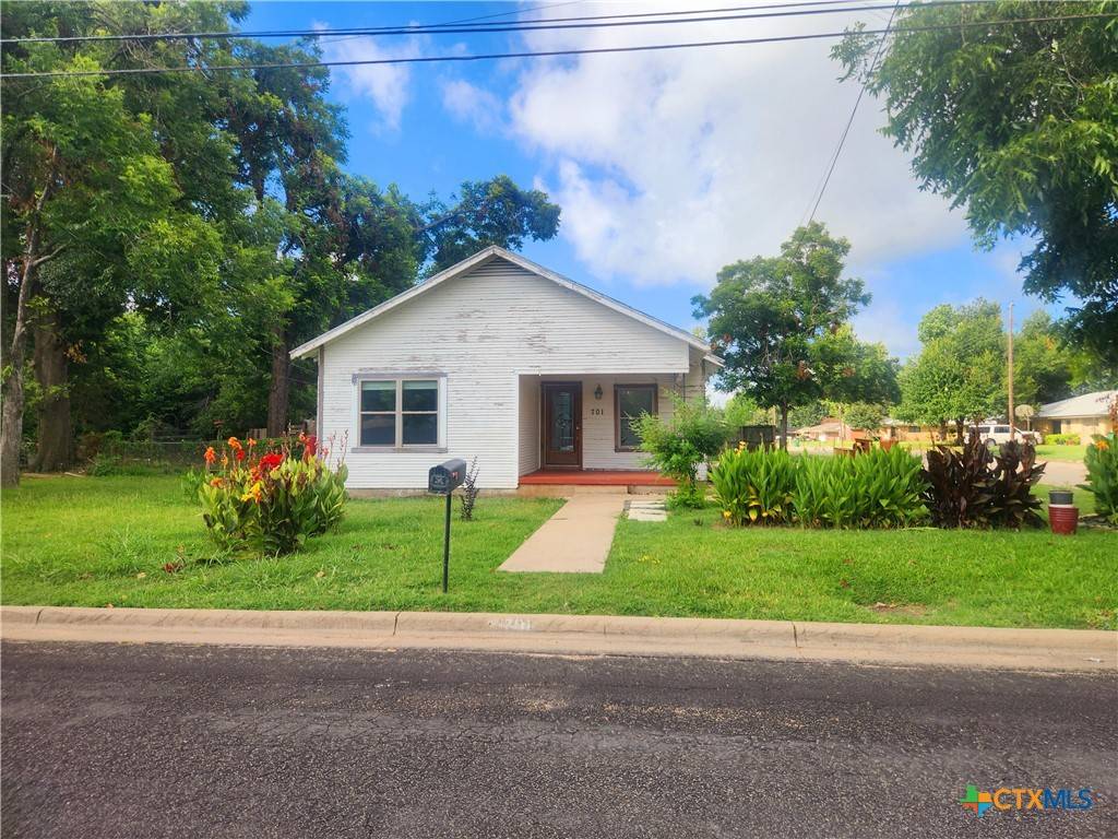 Cameron, TX 76520,701 E 15th ST