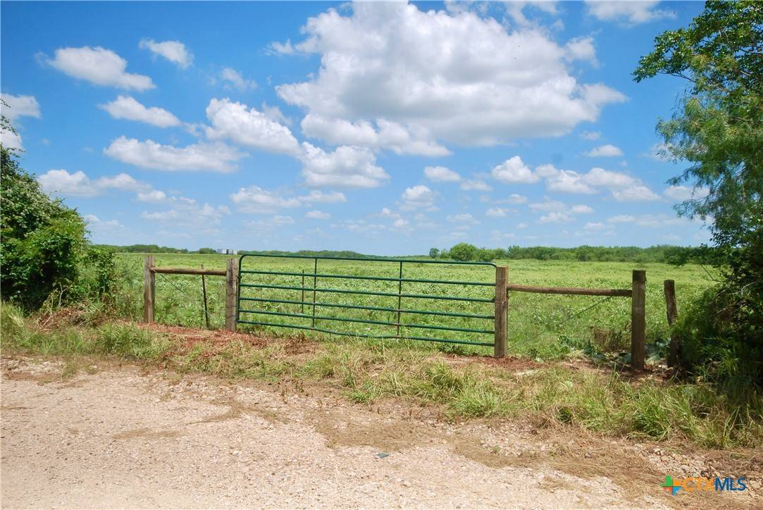 Gonzales, TX 78629,TBD Cr 457