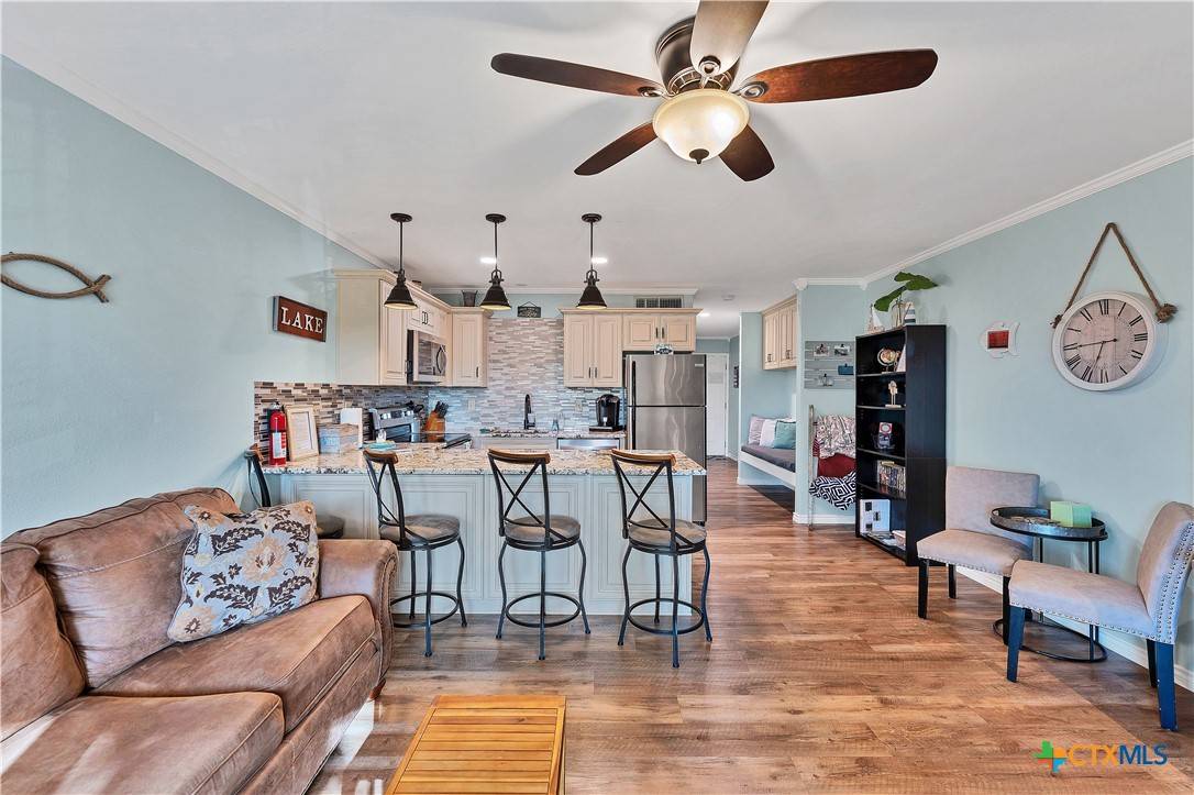 Canyon Lake, TX 78133,943 Parkview DR #C7