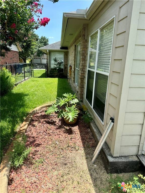 Port Lavaca, TX 77979,123 E Harbor DR