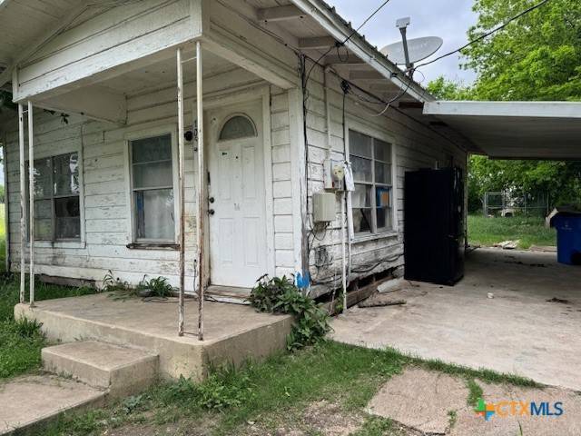 Seguin, TX 78155,1054 Morelos ST