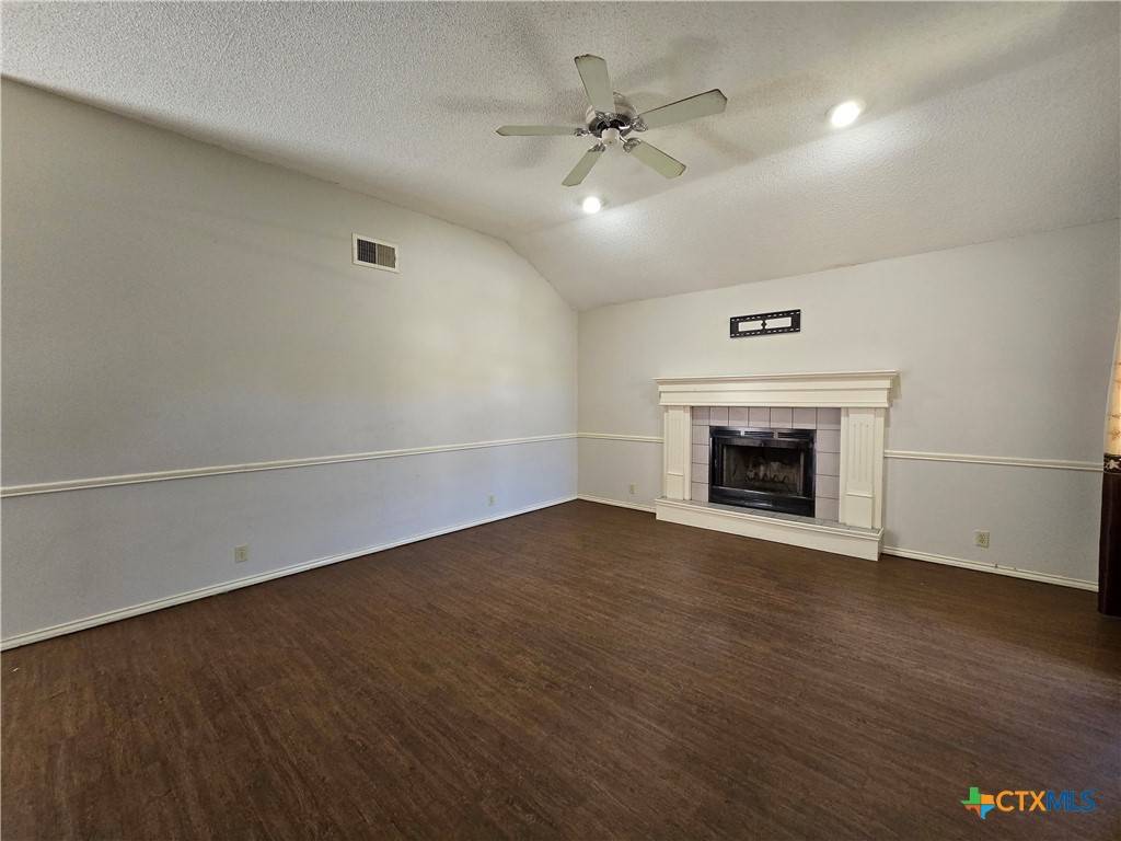 New Braunfels, TX 78130,1724 Belmead
