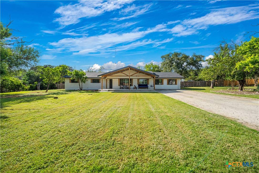 New Braunfels, TX 78132,384 Lark LN