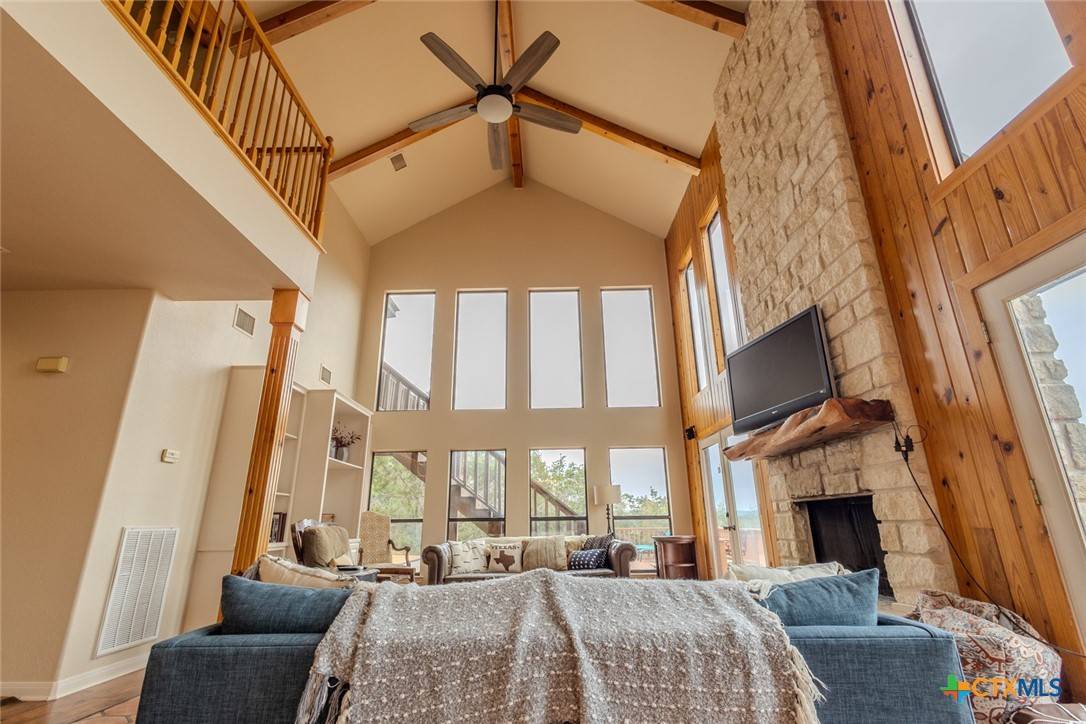 Wimberley, TX 78676,200 Valley Ridge RD