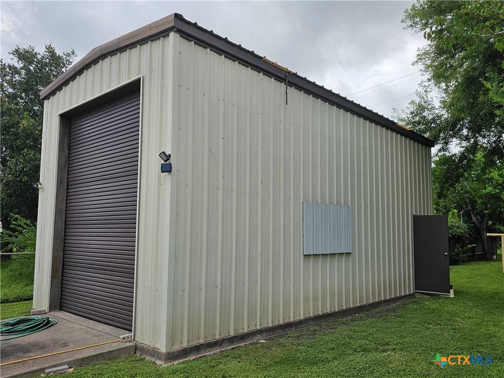 Port Lavaca, TX 77979,2218 Vail DR