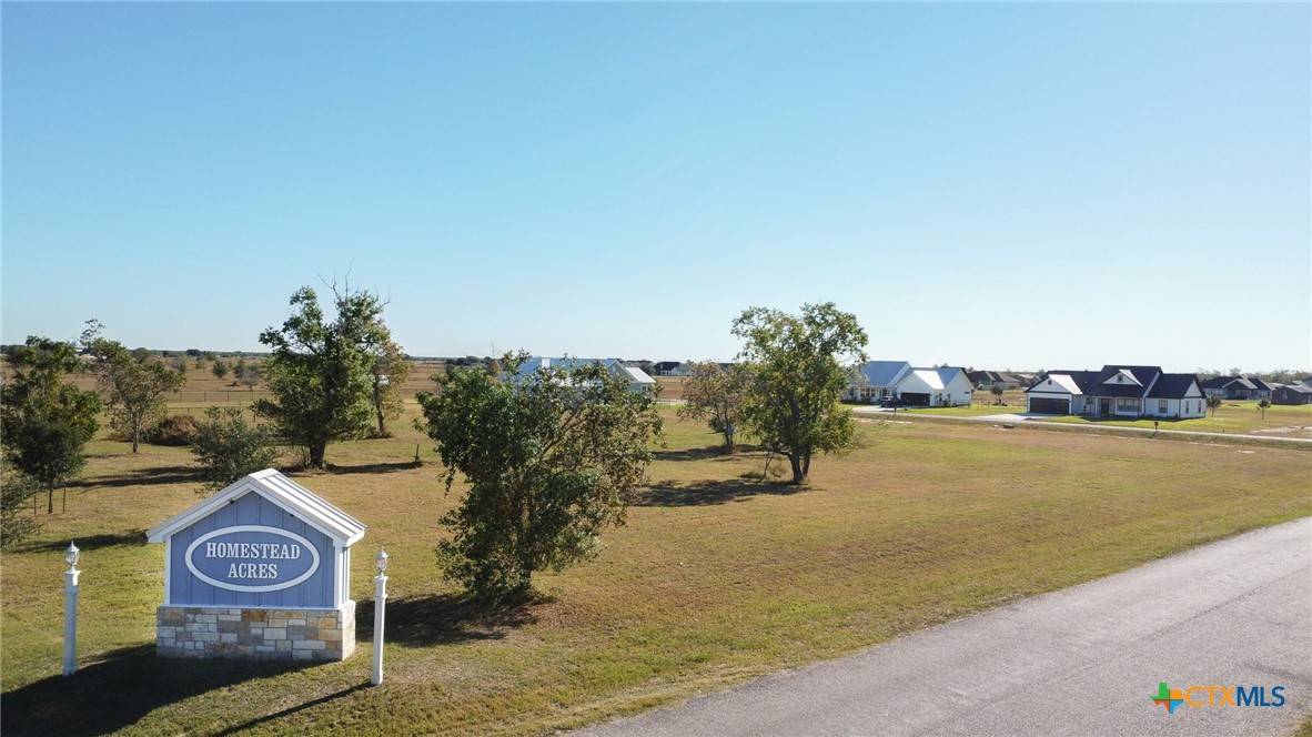 Victoria, TX 77904,243 Honeycomb
