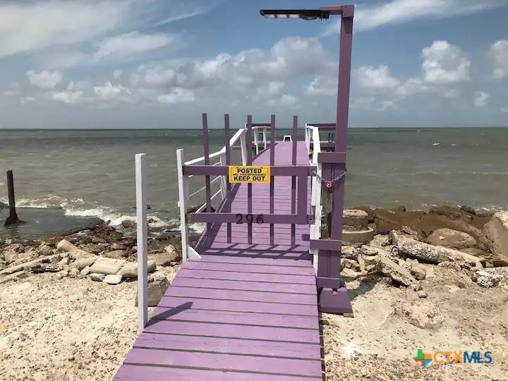 Port Lavaca, TX 77979,296 S Ocean DR