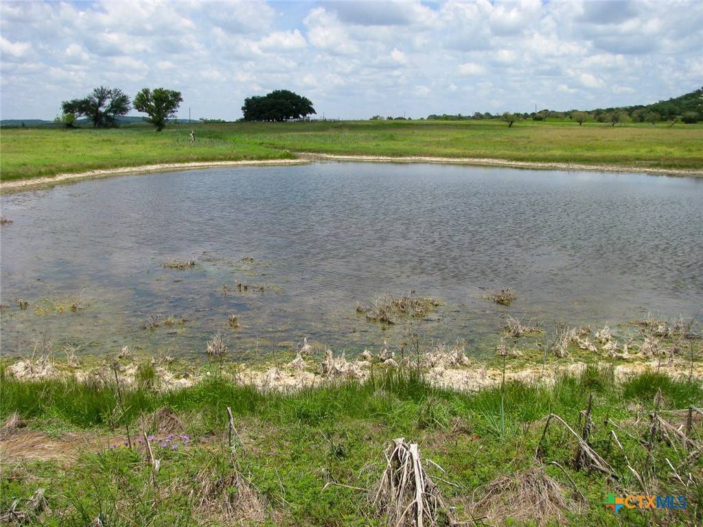 Gatesville, TX 76528,1633 County Road 138
