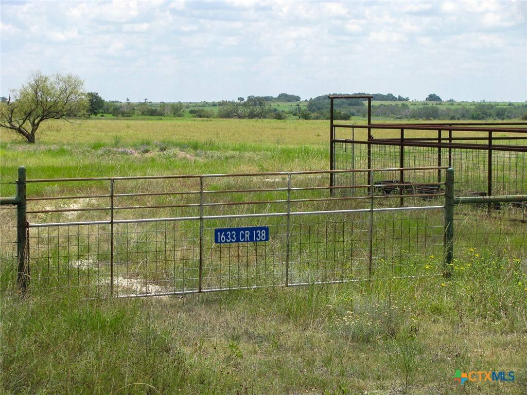 Gatesville, TX 76528,1633 County Road 138