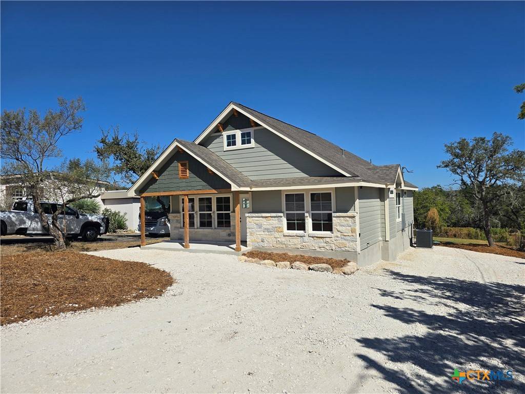 Canyon Lake, TX 78133,1599 Live Oak DR