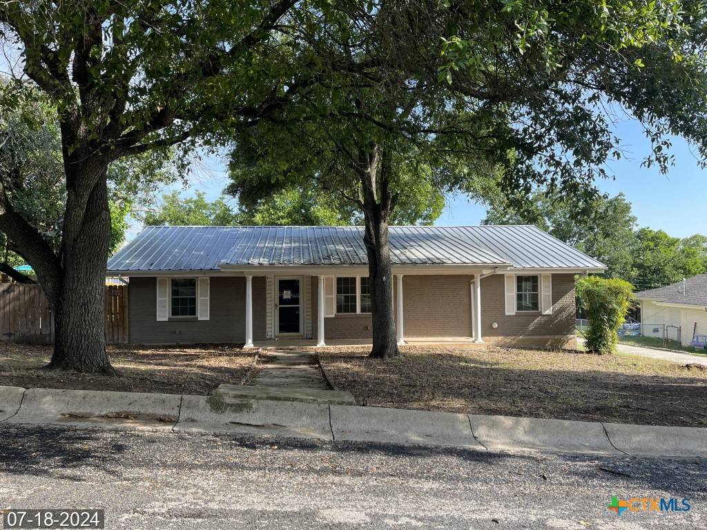 Lampasas, TX 76550,1309 W Avenue A