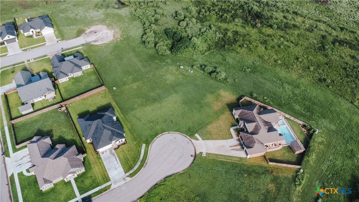 Victoria, TX 77904,207 Beacon LN