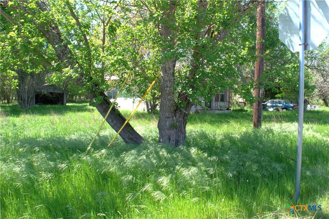 Kyle, TX 78640,301 W Allen ST