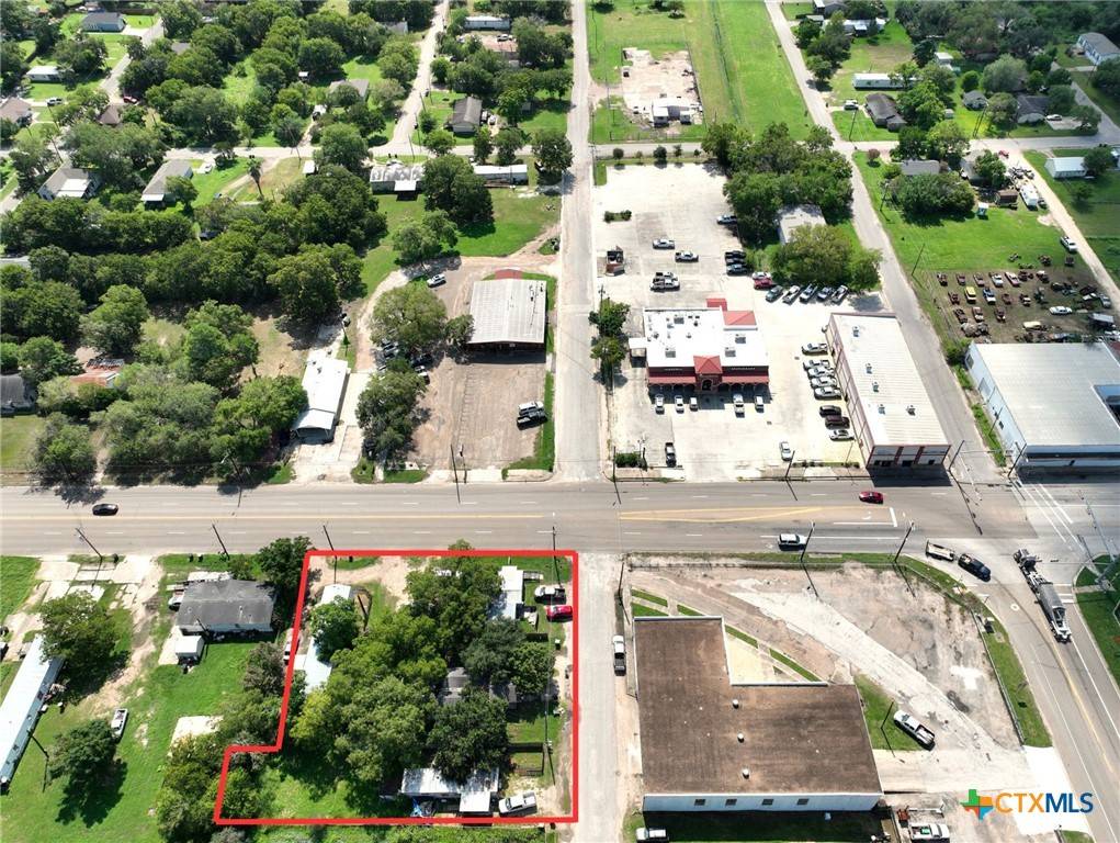 Cuero, TX 77954,522 S Esplanade ST