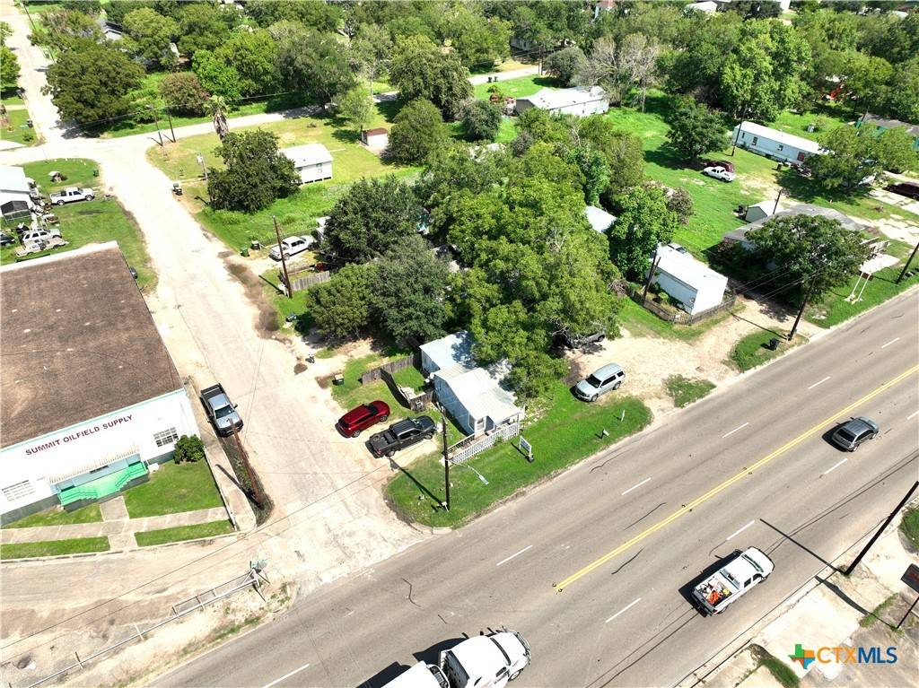 Cuero, TX 77954,522 S Esplanade ST