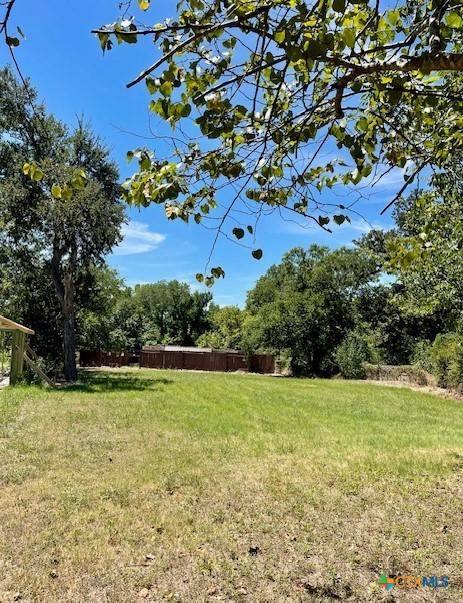 Cameron, TX 76520,505 E 4th ST