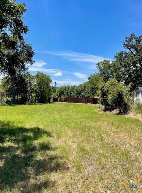 Cameron, TX 76520,505 E 4th ST