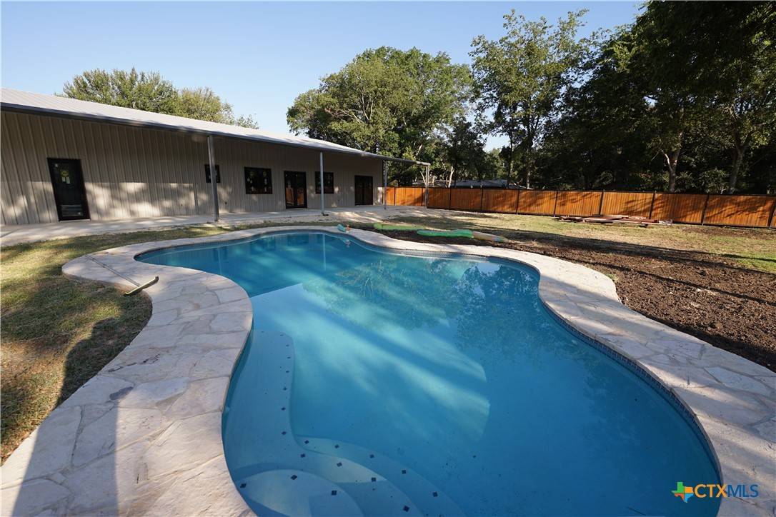 New Braunfels, TX 78132,1399 Mary Preiss DR