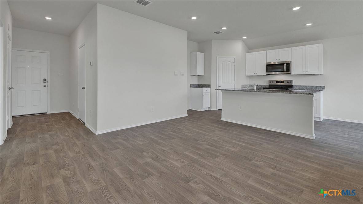Seguin, TX 78155,1077 CHACHALACA CT