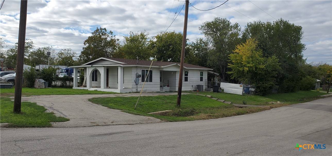 New Braunfels, TX 78130,1806 S South Business IH-35