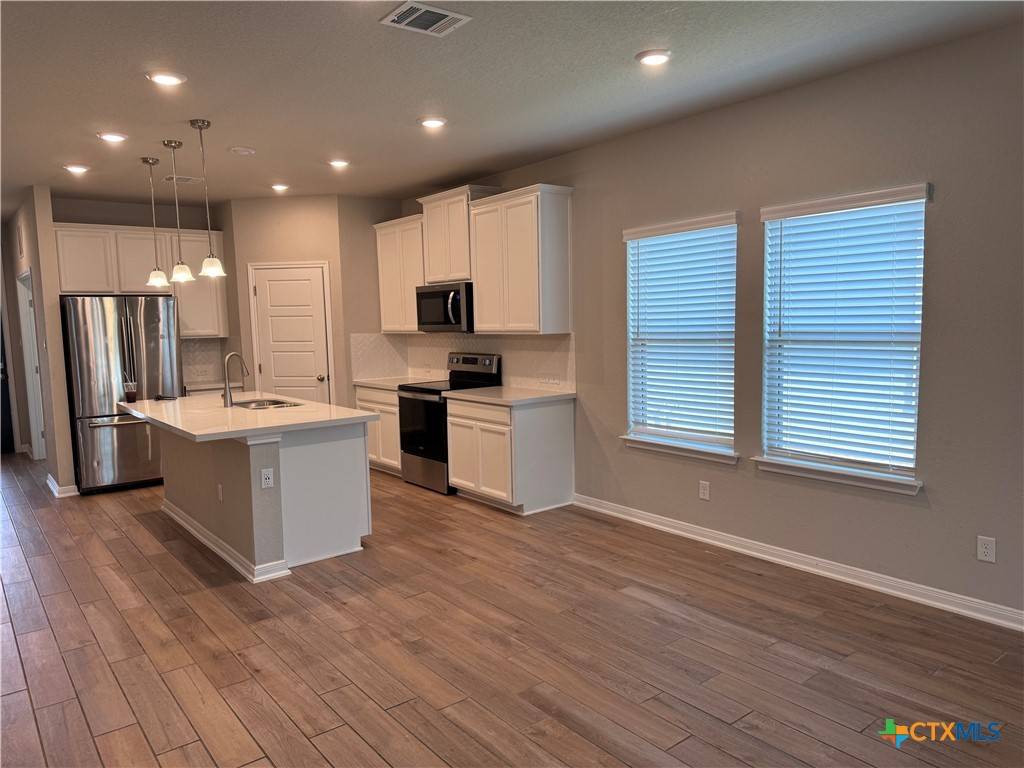 New Braunfels, TX 78130,1280 Ella XING