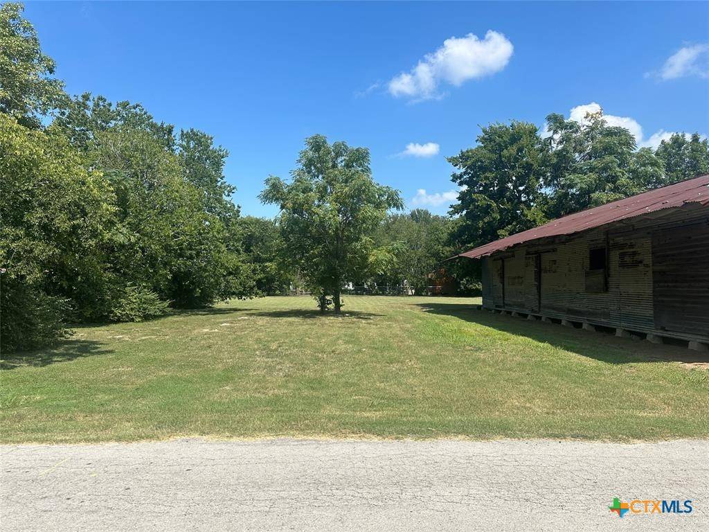 Lockhart, TX 78644,649 Fir LN