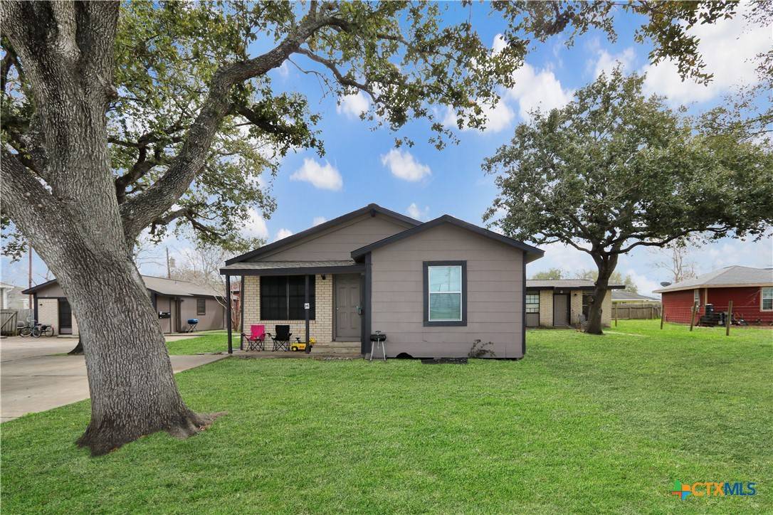 Port Lavaca, TX 77979,1916 Holloman DR