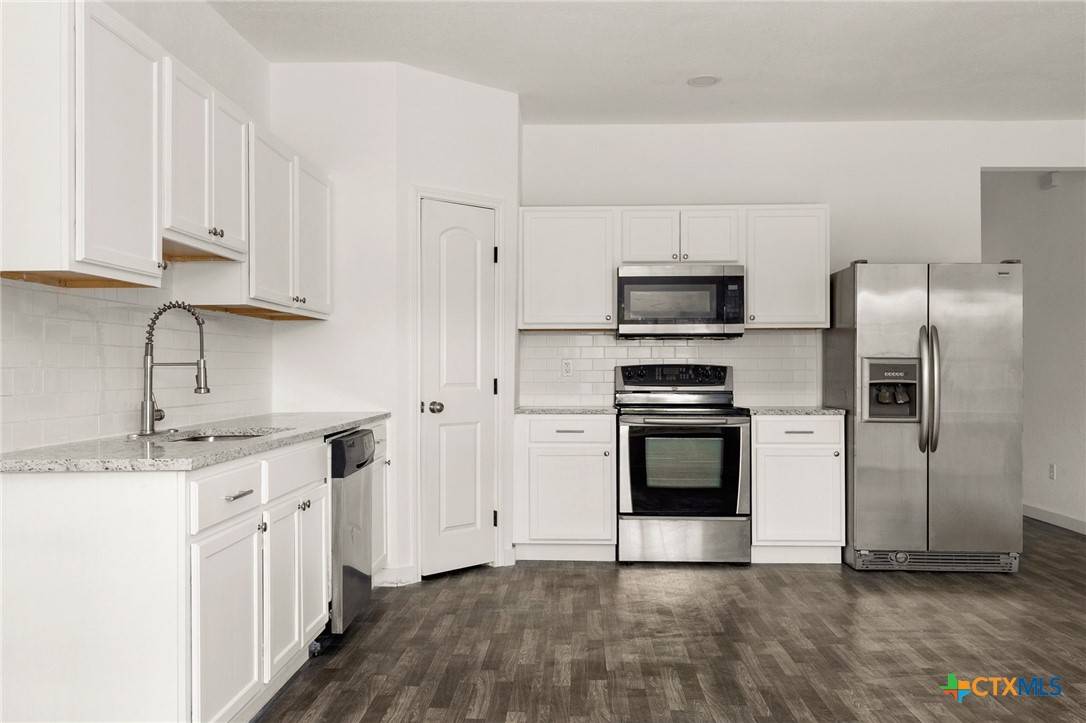 Spring Branch, TX 78070,1063 Sleepy Hollow