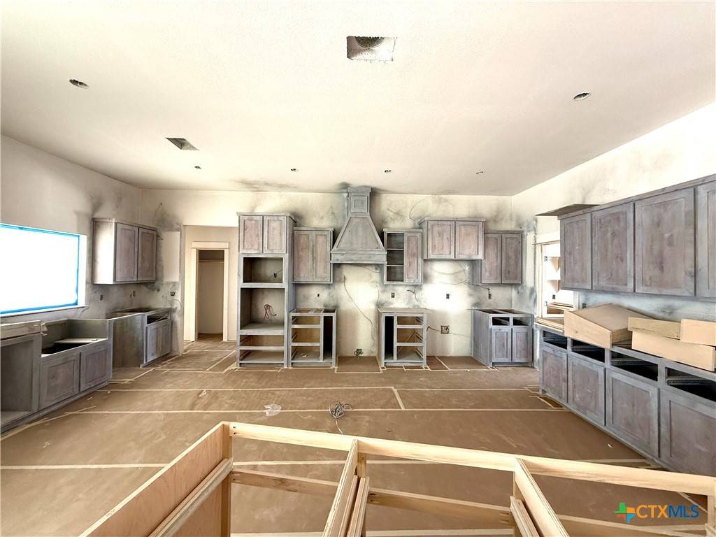 Killeen, TX 76542,8311 Money Pit RD
