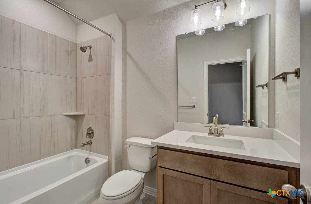 New Braunfels, TX 78132,1641 Couser Avenue