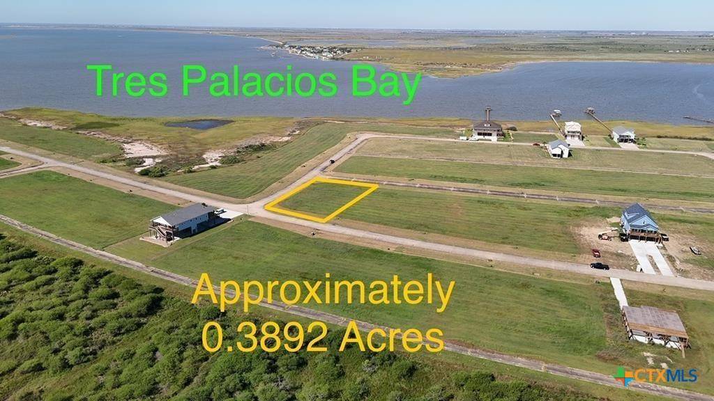 Palacios, TX 77465,3045 Sandy LN