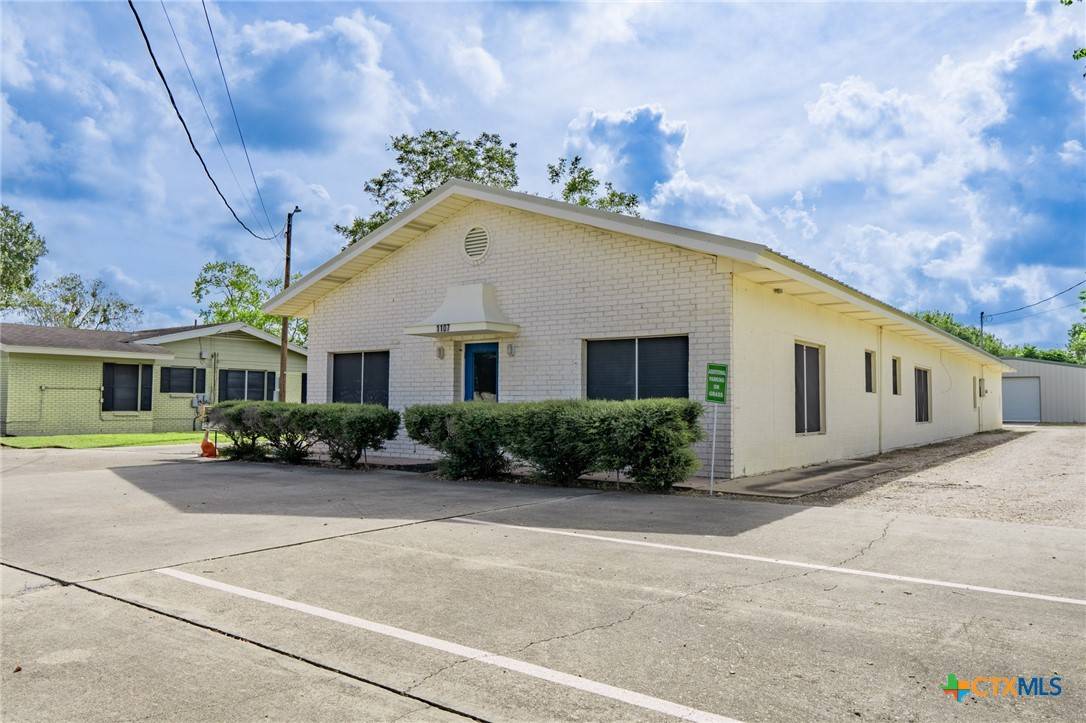 Victoria, TX 77904,1107 Salem RD