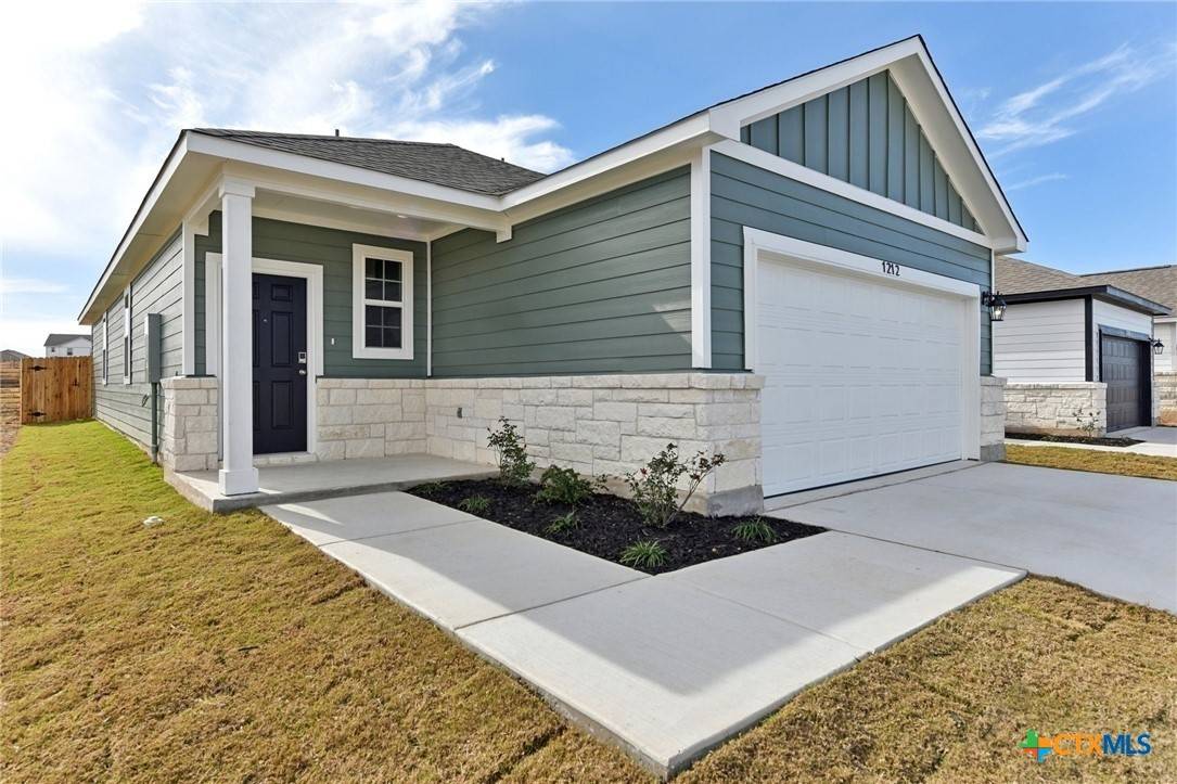 San Marcos, TX 78666,1212 Wild Leaf