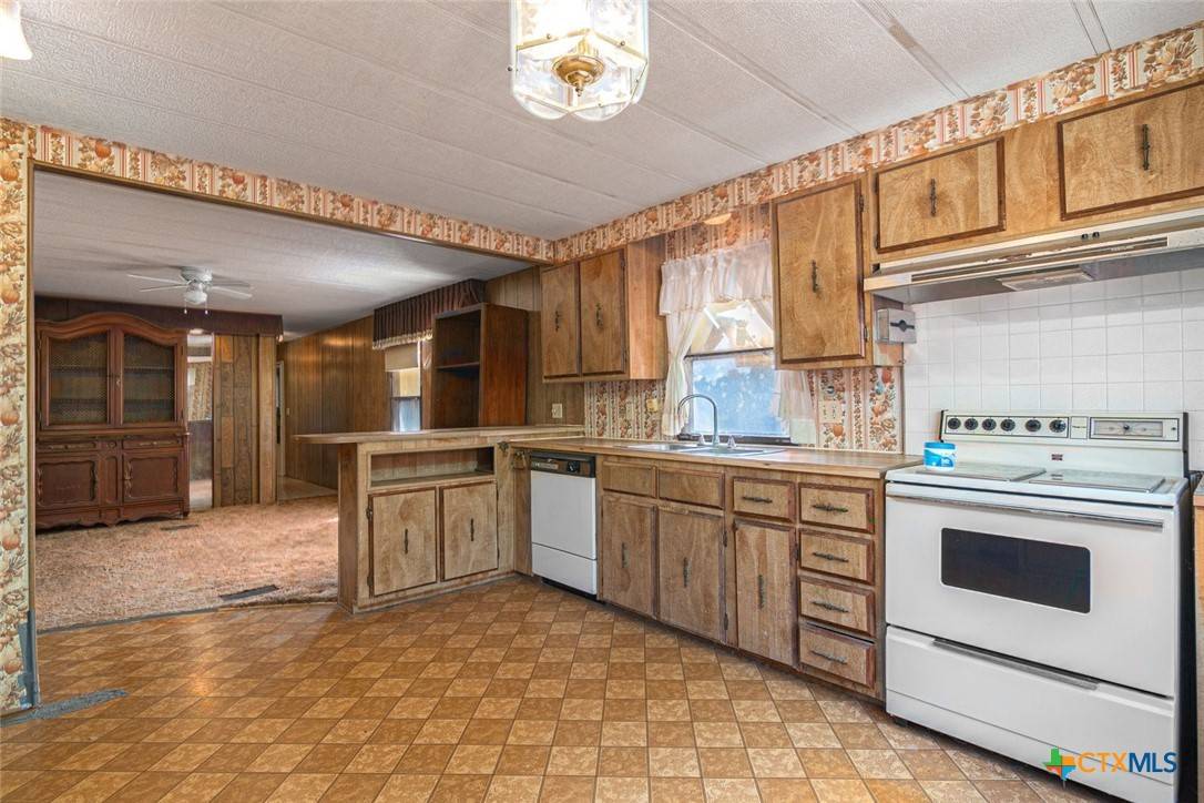 Spring Branch, TX 78070,3004 Hiawatha