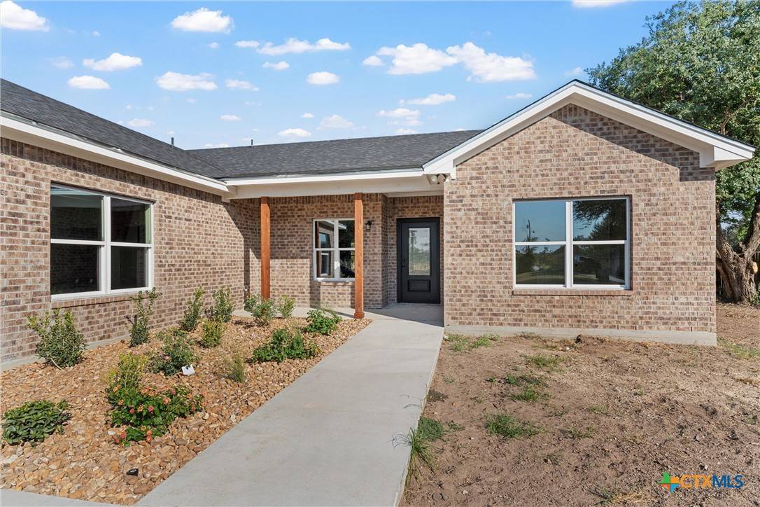 Cameron, TX 76520,1605 Sunset CIR