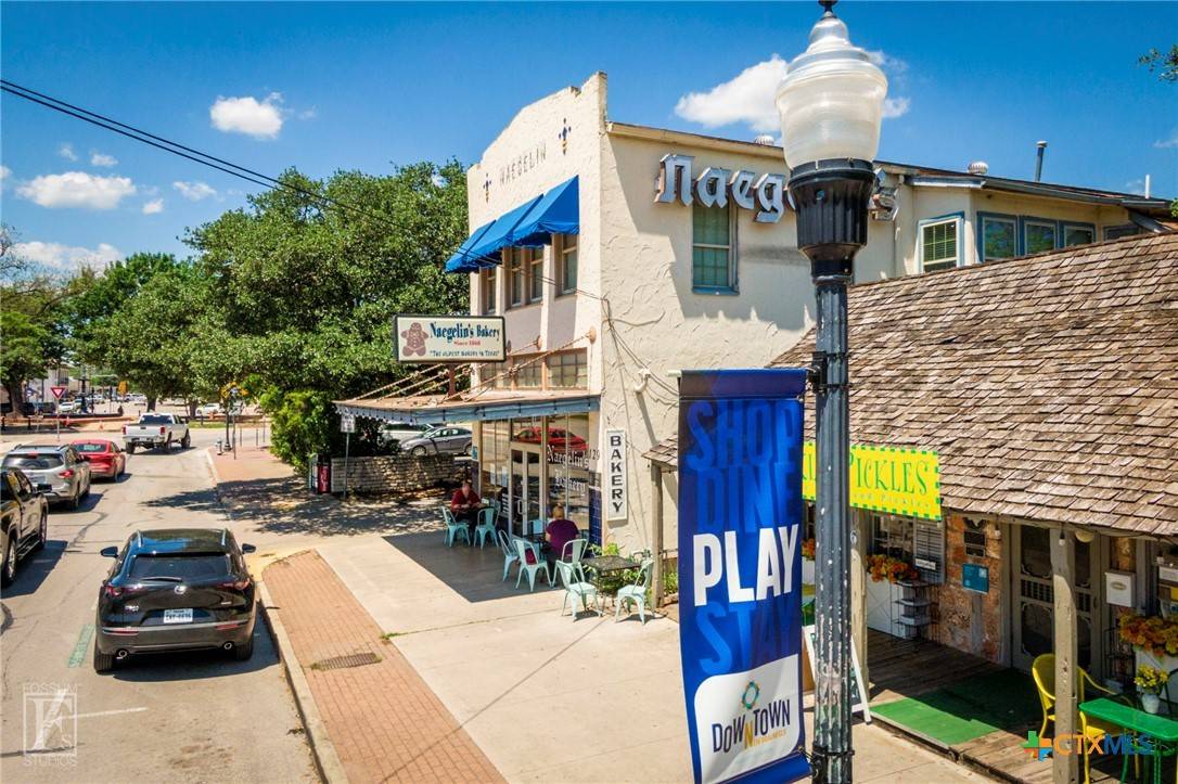 New Braunfels, TX 78130,565 E Basel ST