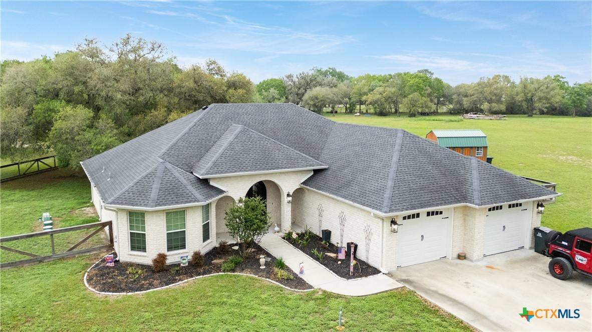 Inez, TX 77968,7134 Old Highway RD