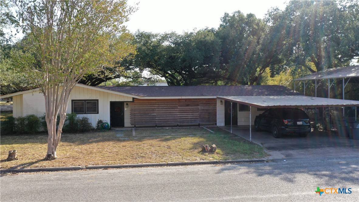 Victoria, TX 77901,1701 E Virginia AVE