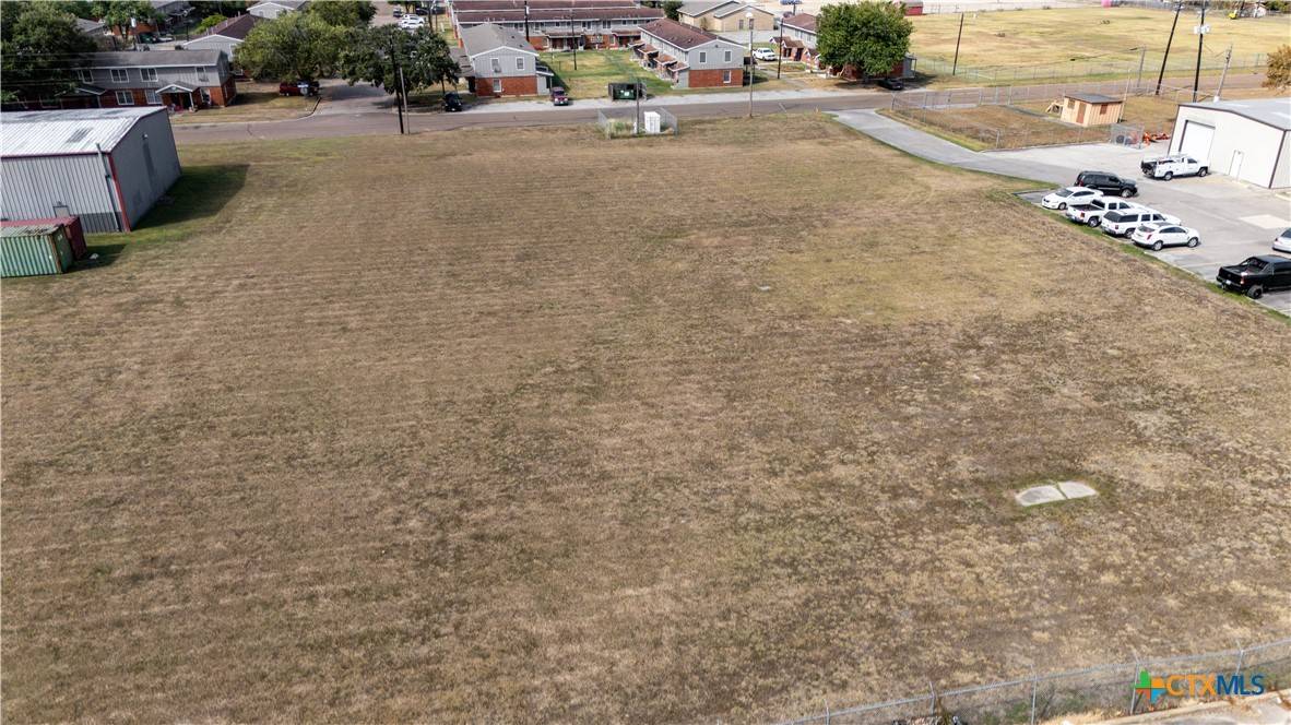 Victoria, TX 77901,1604 E Crestwood DR
