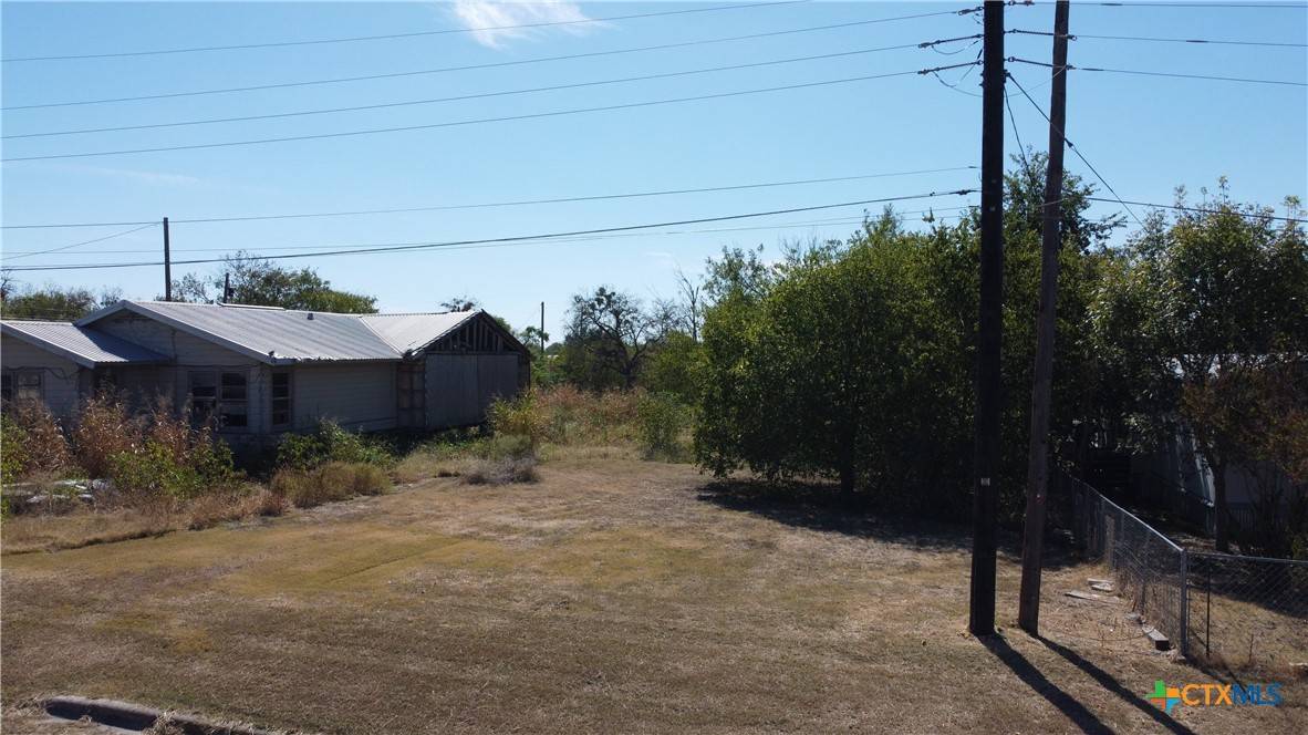 Granger, TX 76530,408 E Oak ST