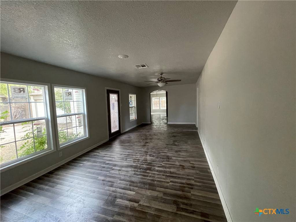 Gatesville, TX 76528,110 N 26th ST