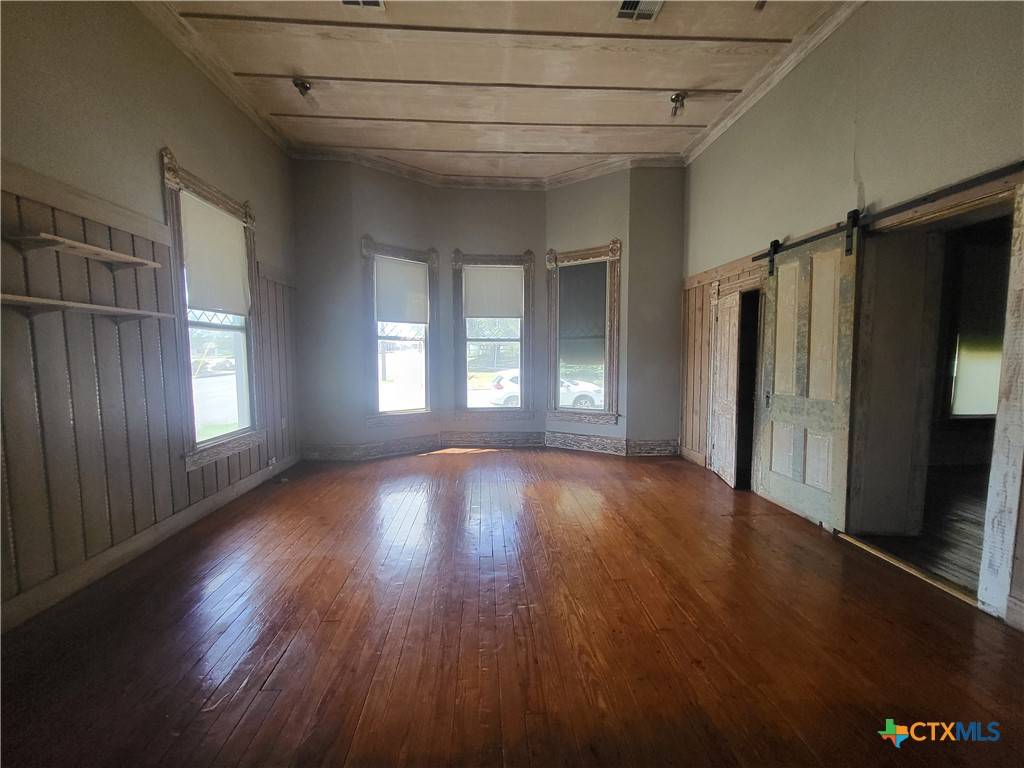 Temple, TX 76501,312 W Adams AVE