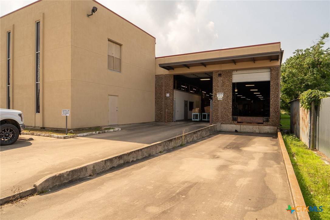 Victoria, TX 77901,1801 Stolz ST