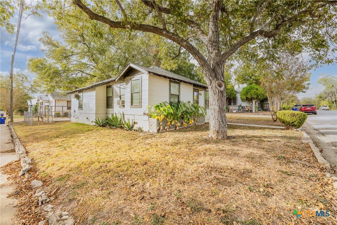 Gonzales, TX 78629,1226 Saint Matthew ST
