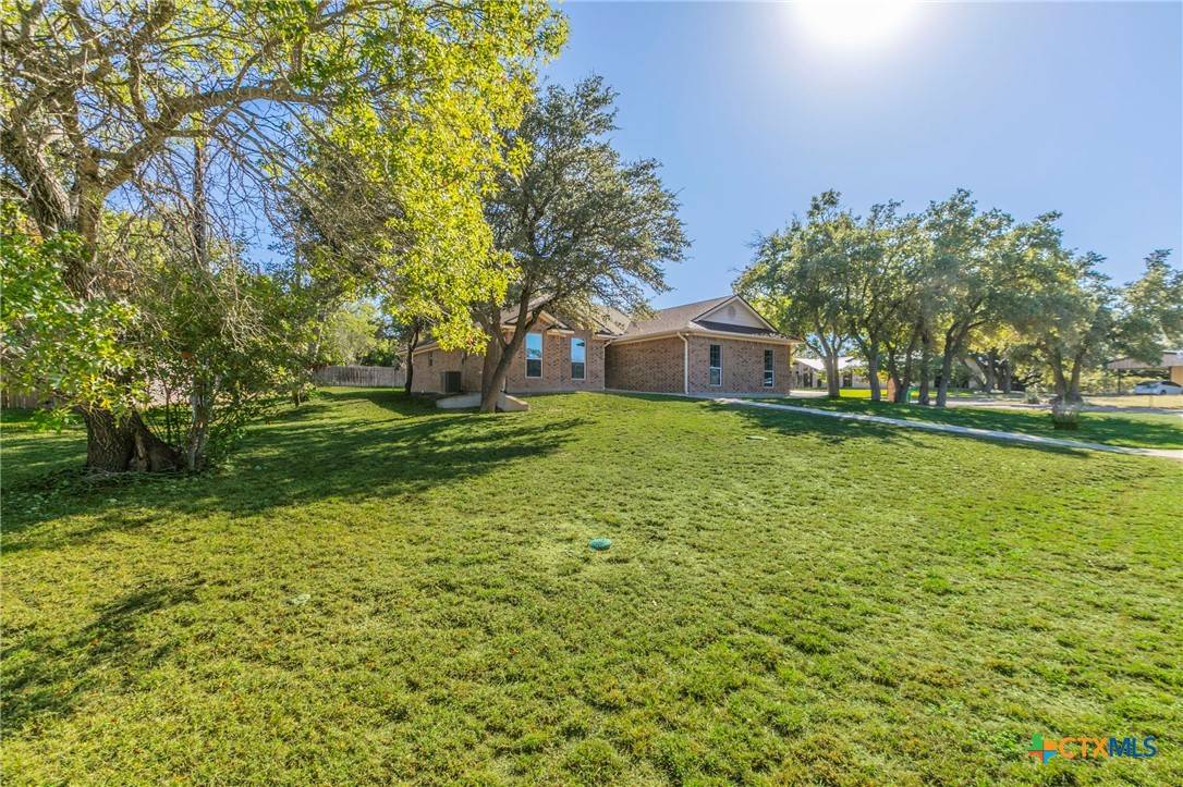 Gatesville, TX 76528,600 Rolling Hills RD