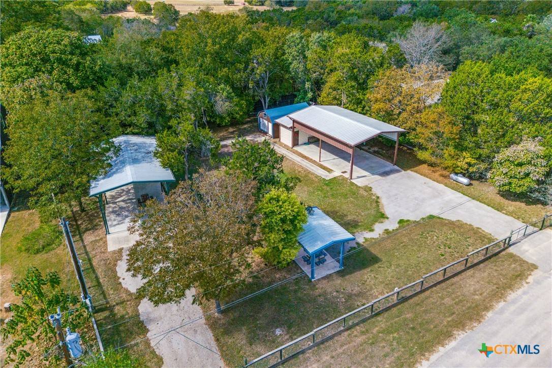 Wimberley, TX 78676,105-107 Wagonwheel CIR