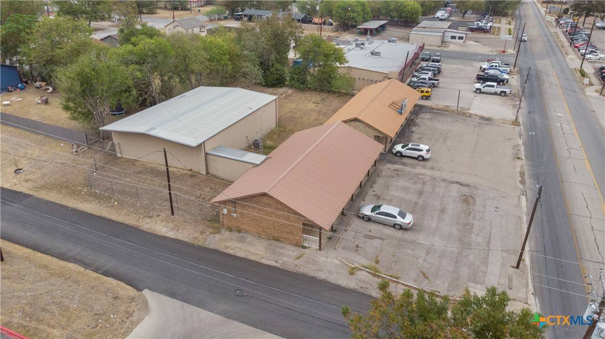 Belton, TX 76513,824 S Main ST